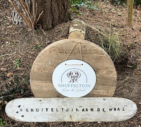 7. Logo Snuffeltuin aan de Waal
